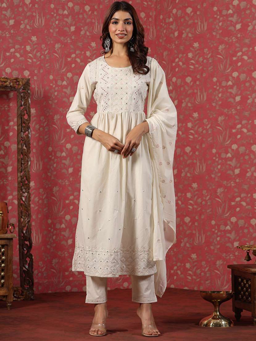 cream solid round neck kurta pant set with dupatta