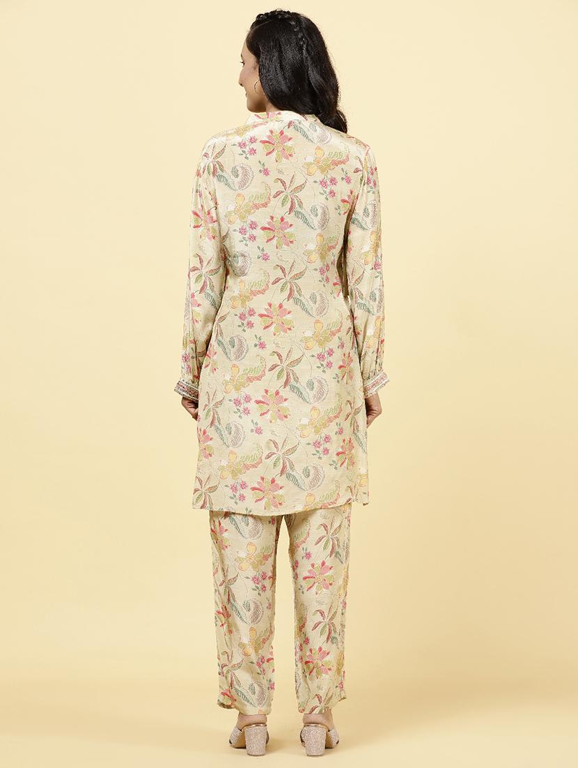 beige colored co ord set - 20225755 - Standard Image - 2