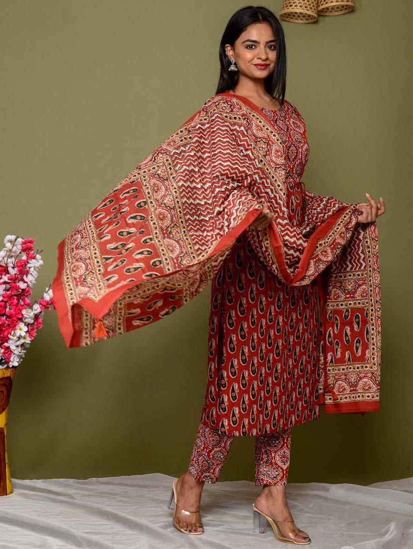 red colored kurta dupatta set - 20225873 - Standard Image - 2