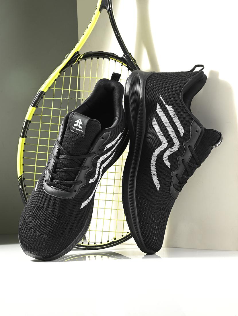 men black lace-up running sports shoe - 20230211 - Zoom Image - 0