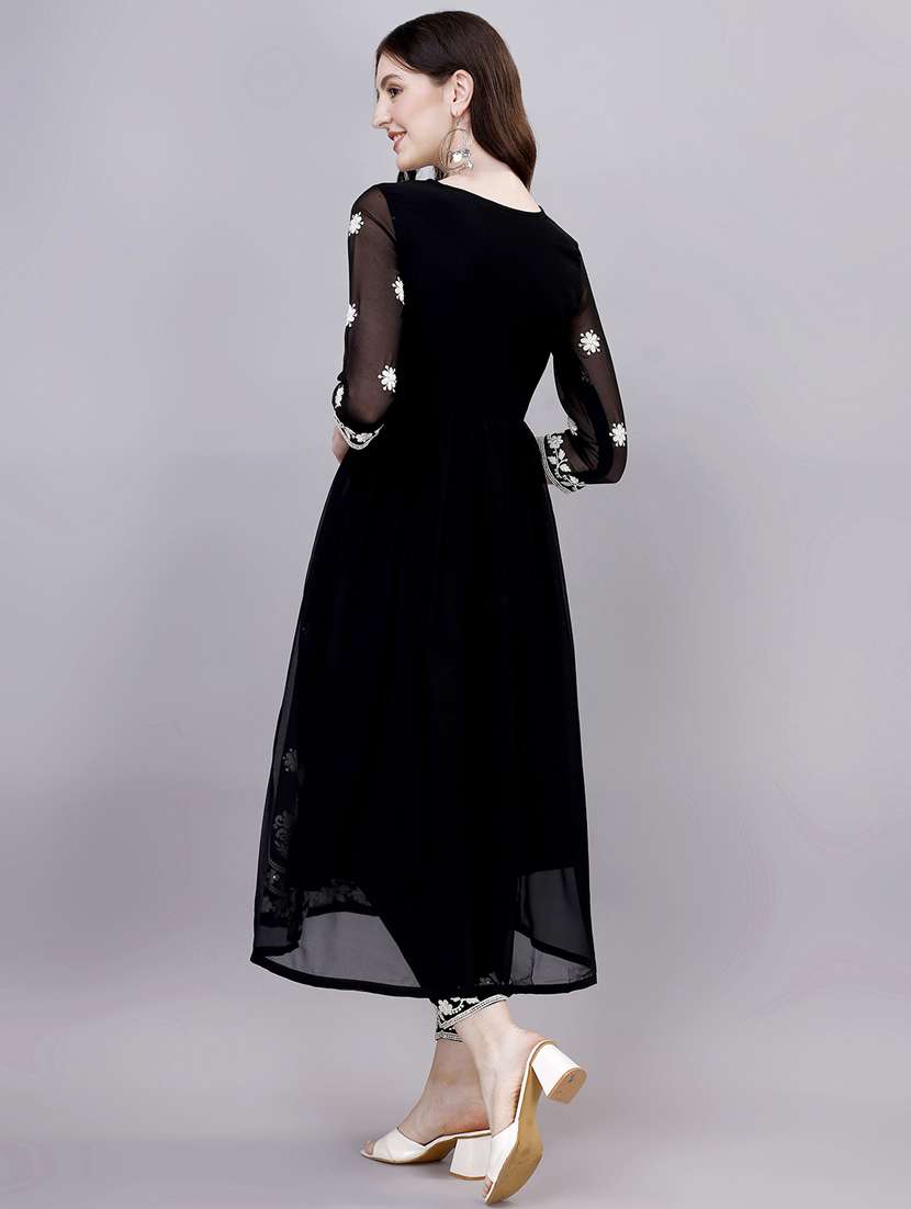 women black chikankari kurta pant set - 20239158 -  Standard Image - 2
