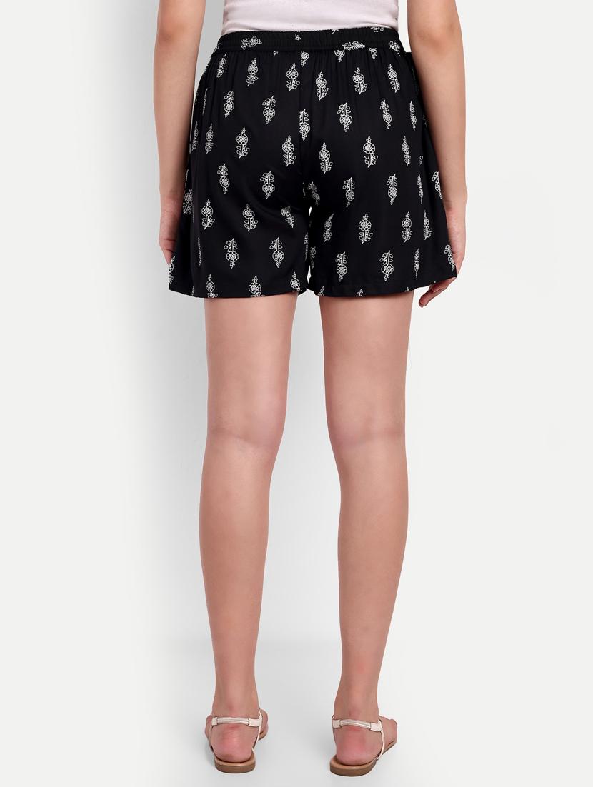 black floral regular short - 20243602 - Standard Image - 2