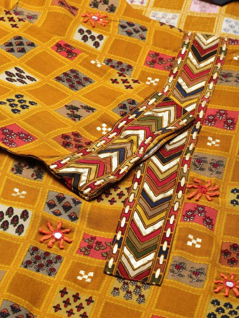 women mustard printed round neck kurta palazzo set - 20251401 -  Standard Image - 7