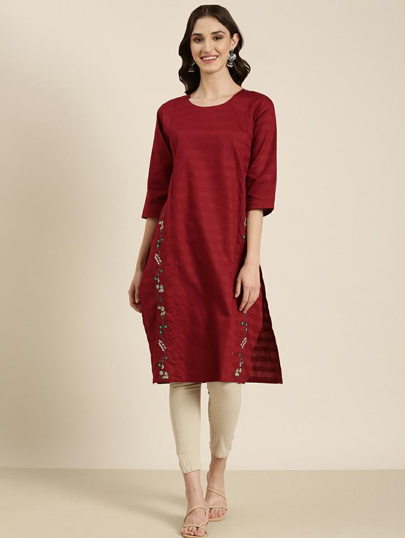 women's maroon round neck straight kurta - 20252260 -  Zoom Image - 0