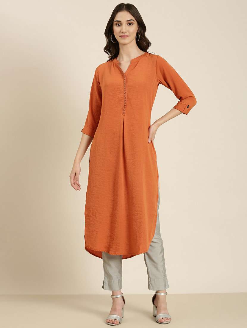  women embellished straight kurta