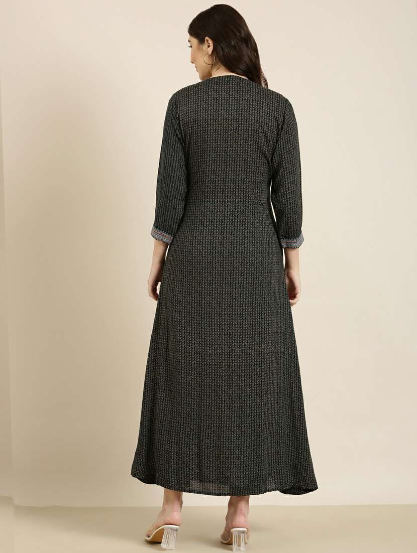 women embroidered kurta with jacket - 20252352 - Standard Image - 2