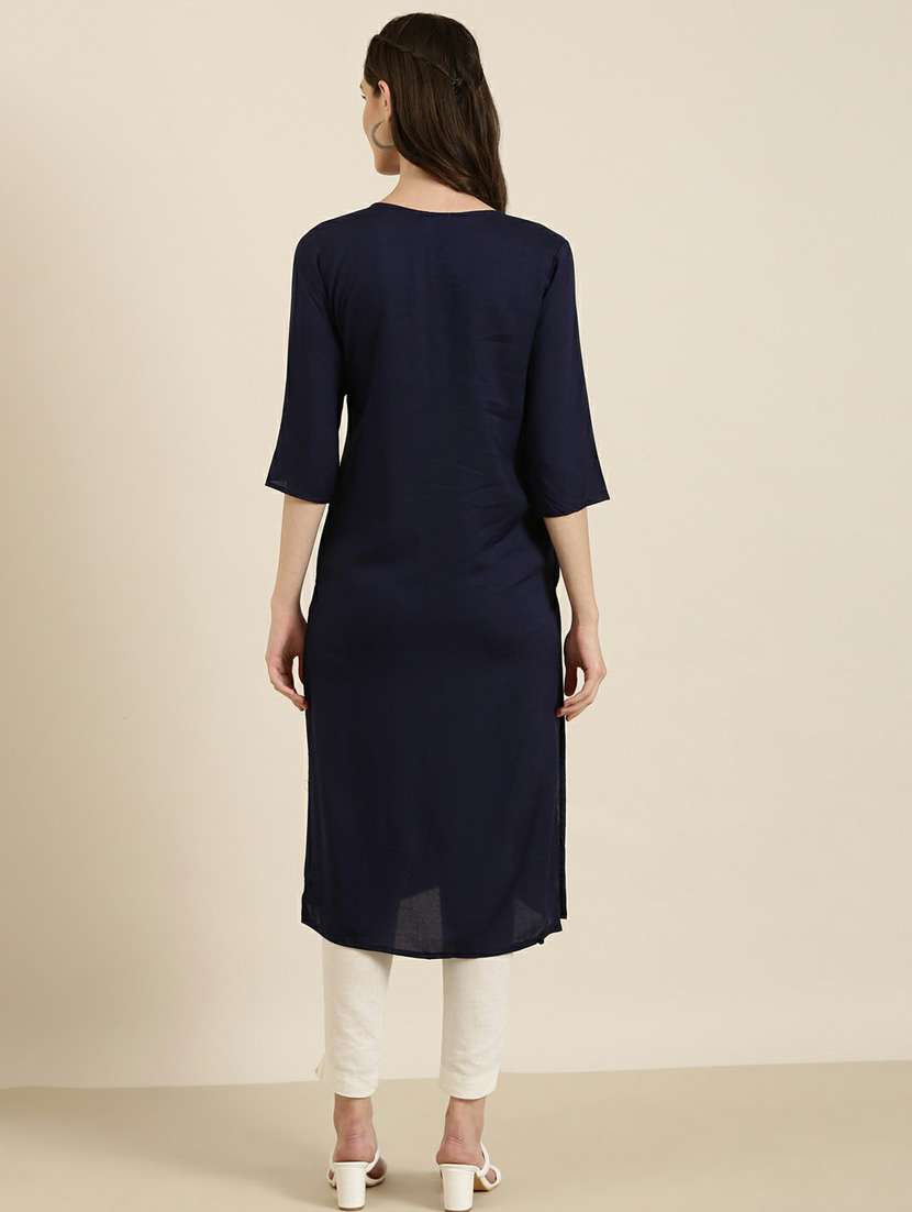 women yoke embroidered straight kurta - 20252473 -  Standard Image - 2