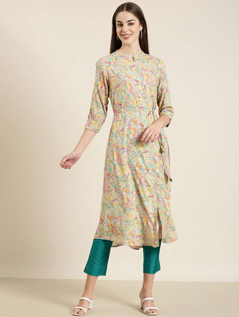 women floral printed front slit kurta