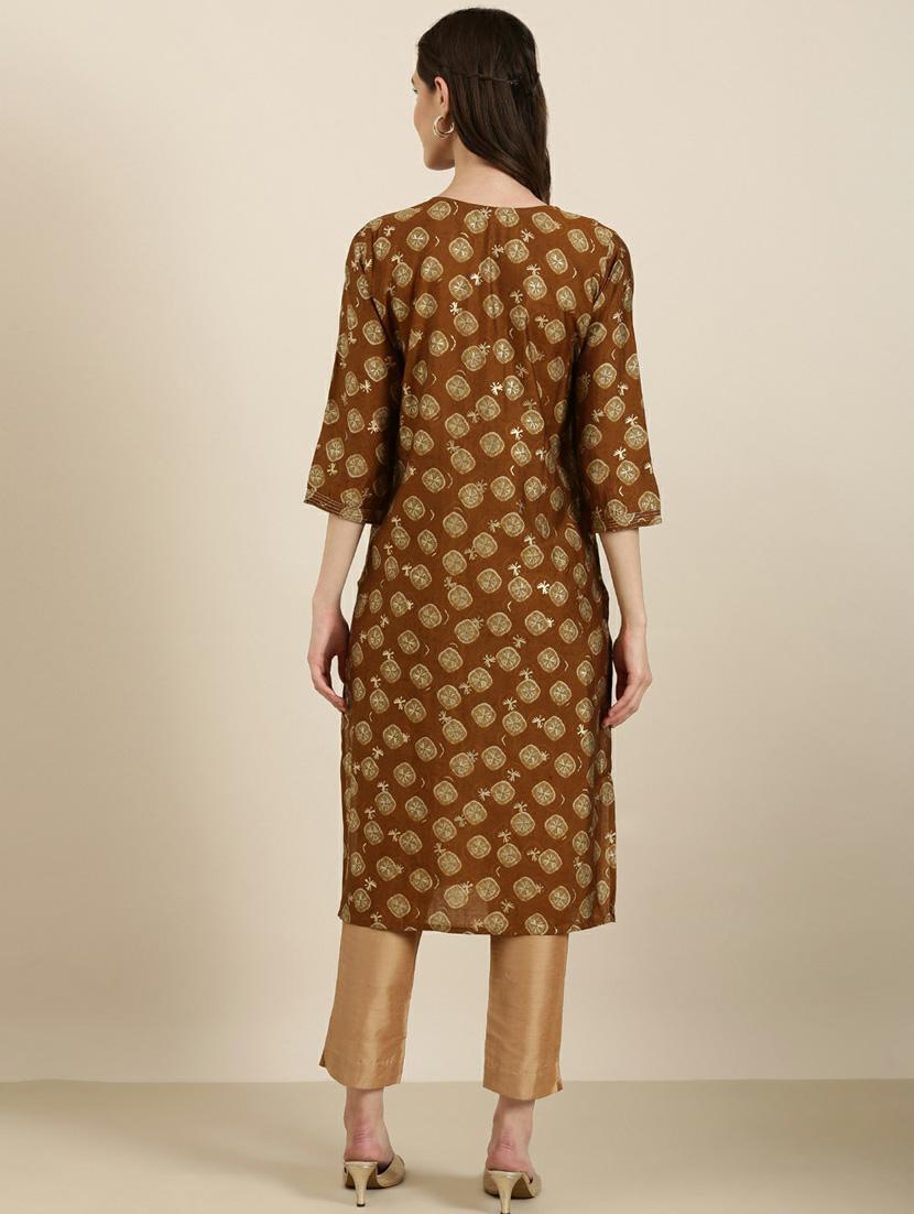 brown bandhani printed straight kurta - 20252560 - Standard Image - 2
