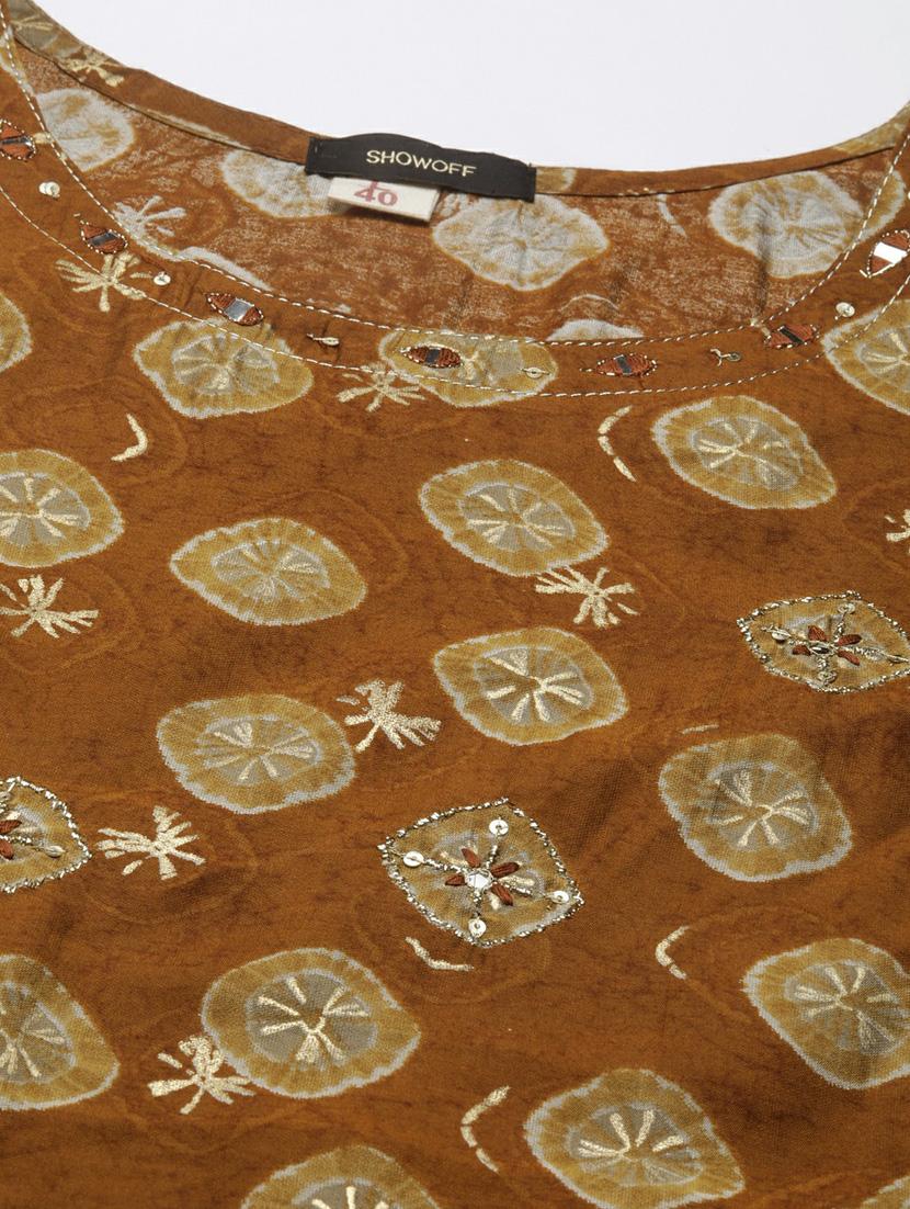 brown bandhani printed straight kurta - 20252560 - Standard Image - 7