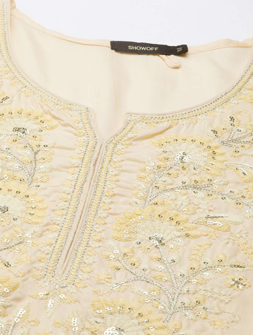 women round neck embroidered straight kurta - 20252576 -  Standard Image - 7