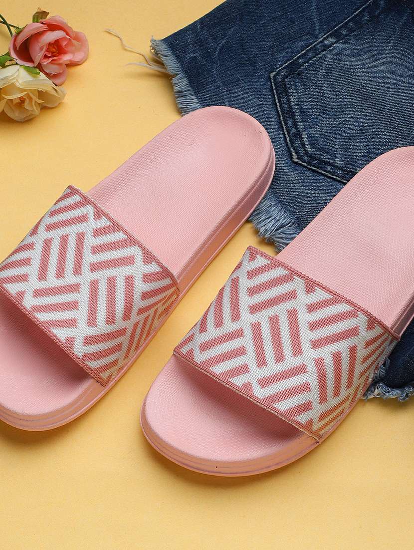 kapyansh geometric flip flop for women
