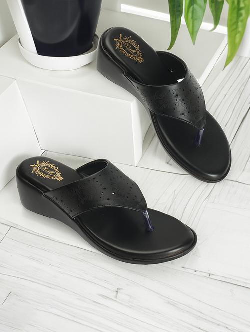 women toe separator wedges - 20267594 - Standard Image - 0