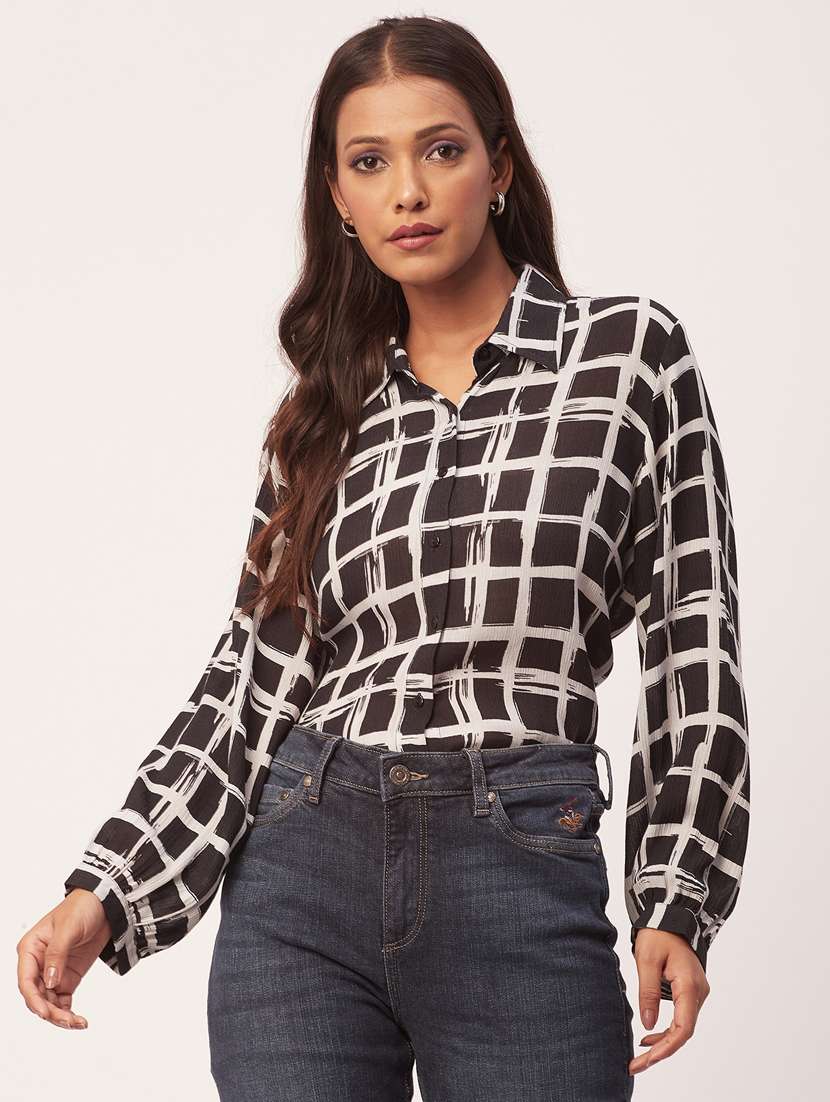 women's straight collared top