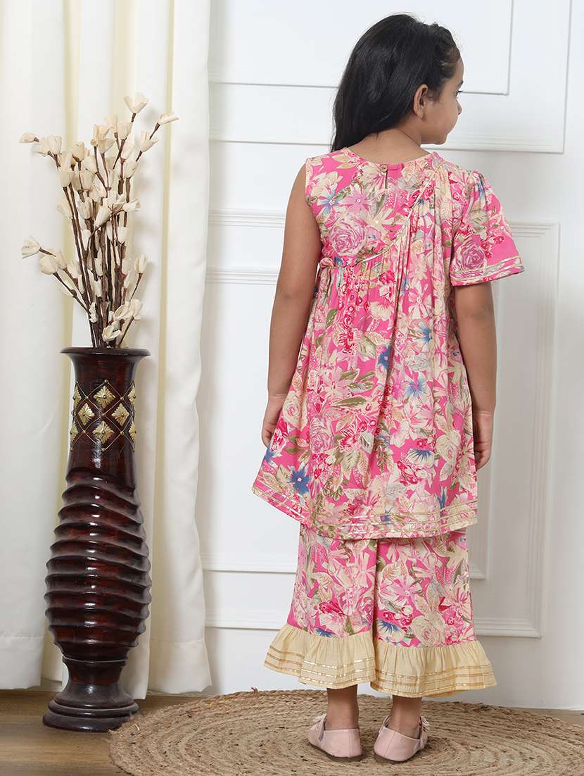girl floral print cotton kurta sharara set - 20271946 -  Standard Image - 2