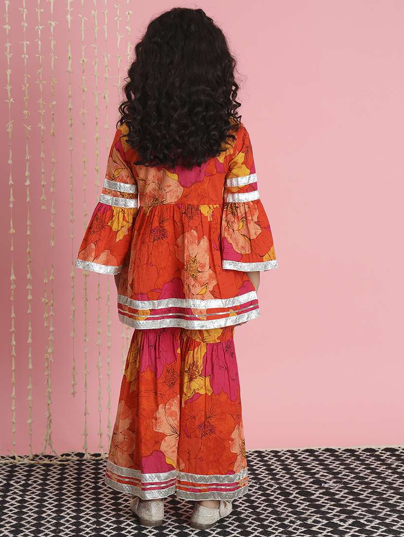 girl floral print kurta sharara set - 20271957 -  Standard Image - 2