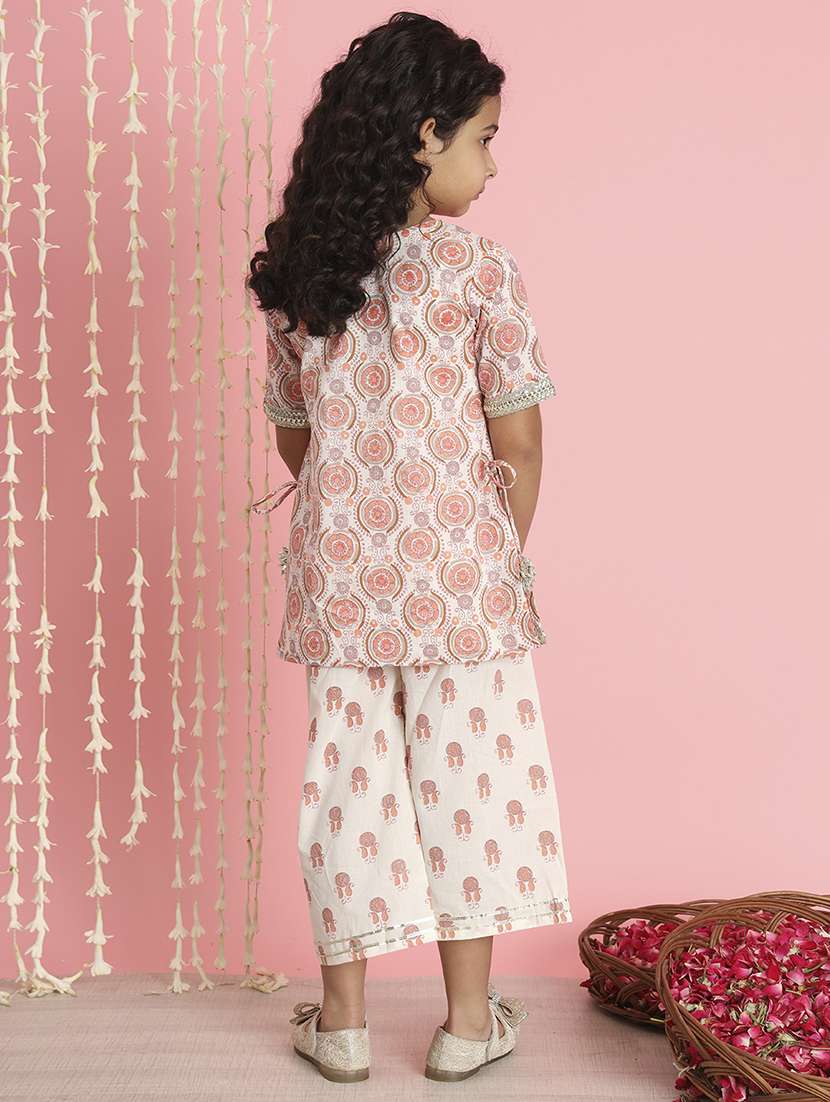 girl block print cotton kurta palazo set - 20271978 -  Standard Image - 2