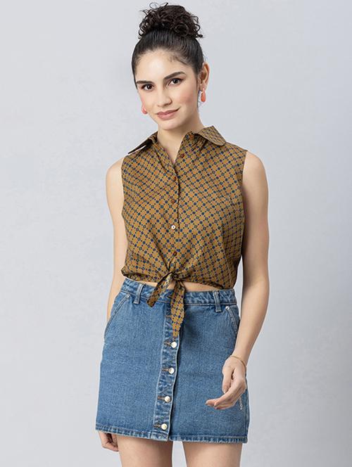 women's crop collared top - 20272042 -  Standard Image - 0