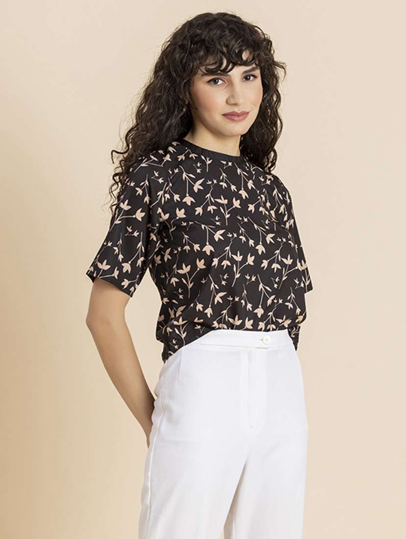 women's straight round neck top - 20272091 -  Standard Image - 2