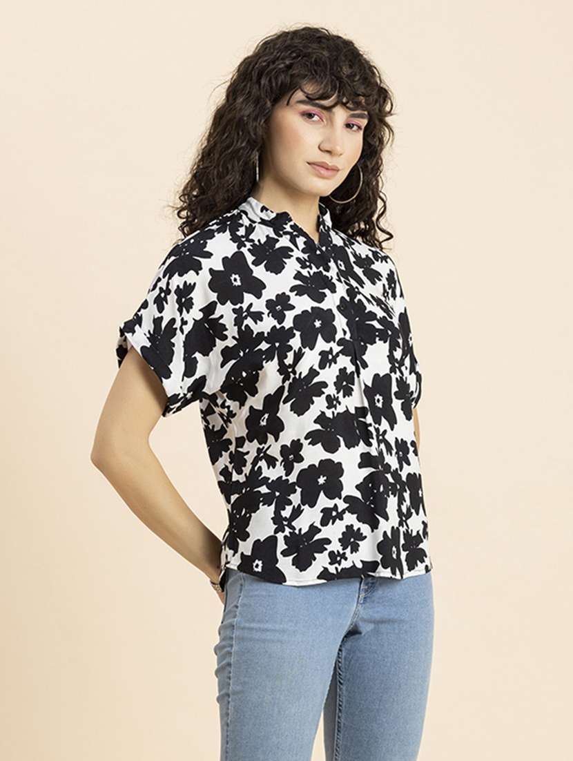 white florals printed mandarin neck regular top - 20272107 -  Standard Image - 2