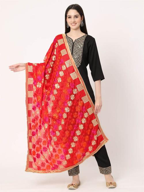 women red embroidered phulkari dupatta - 20276690 -  Standard Image - 0