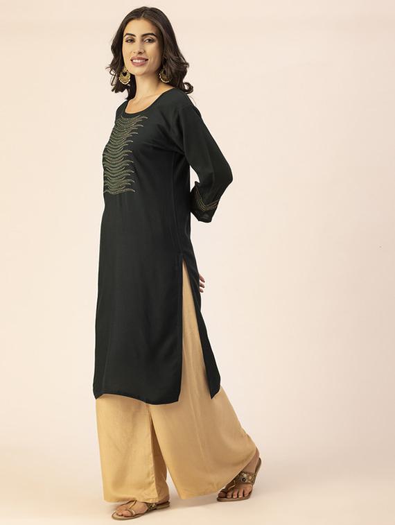 women yoke embroidered straight kurta - 20293328 - Zoom Image - 0