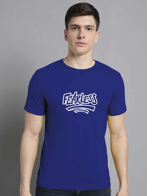 men round neck chest print t-shirt - 20295699 -  Standard Image - 0