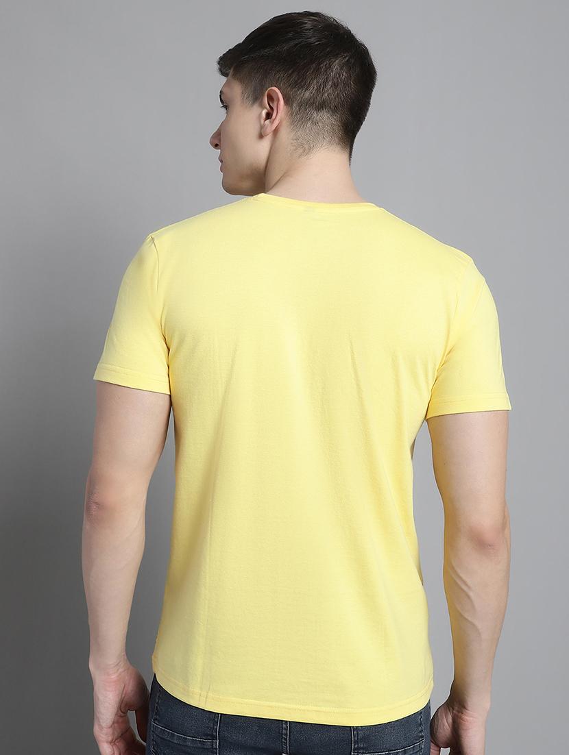 men round neck chest print t-shirt - 20295720 - Standard Image - 2