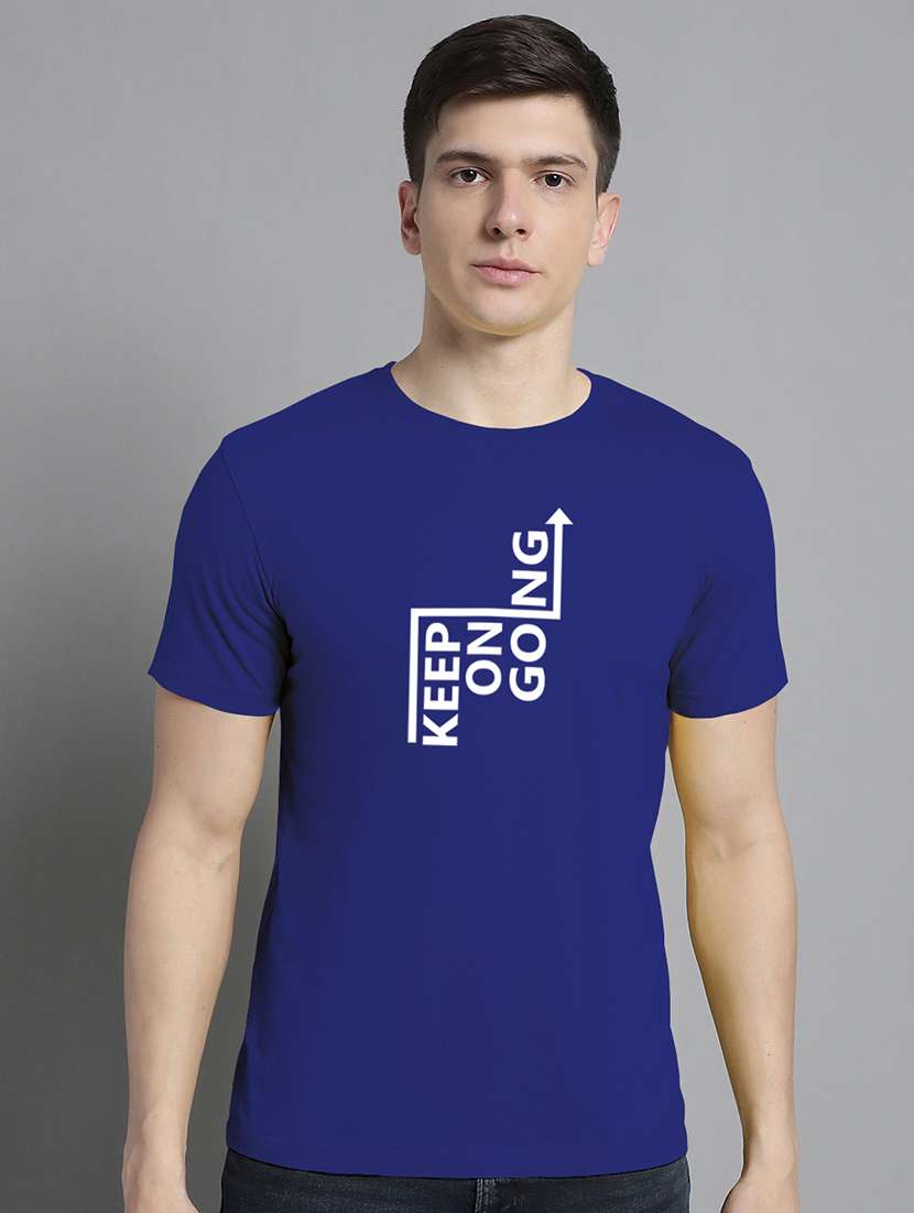 men round neck chest print t-shirt - 20295740 - Zoom Image - 0