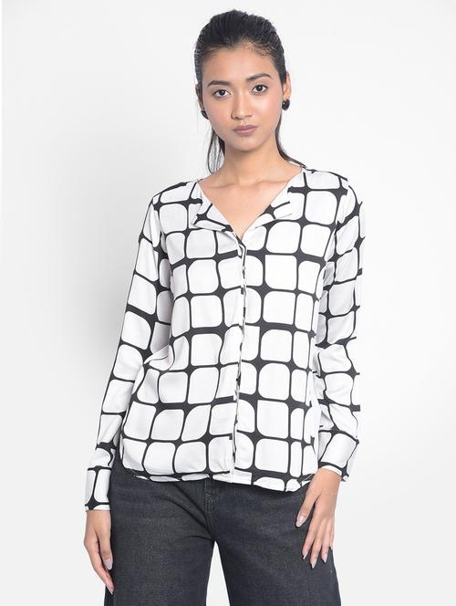 white geometric regular top - 20296109 - Standard Image - 0