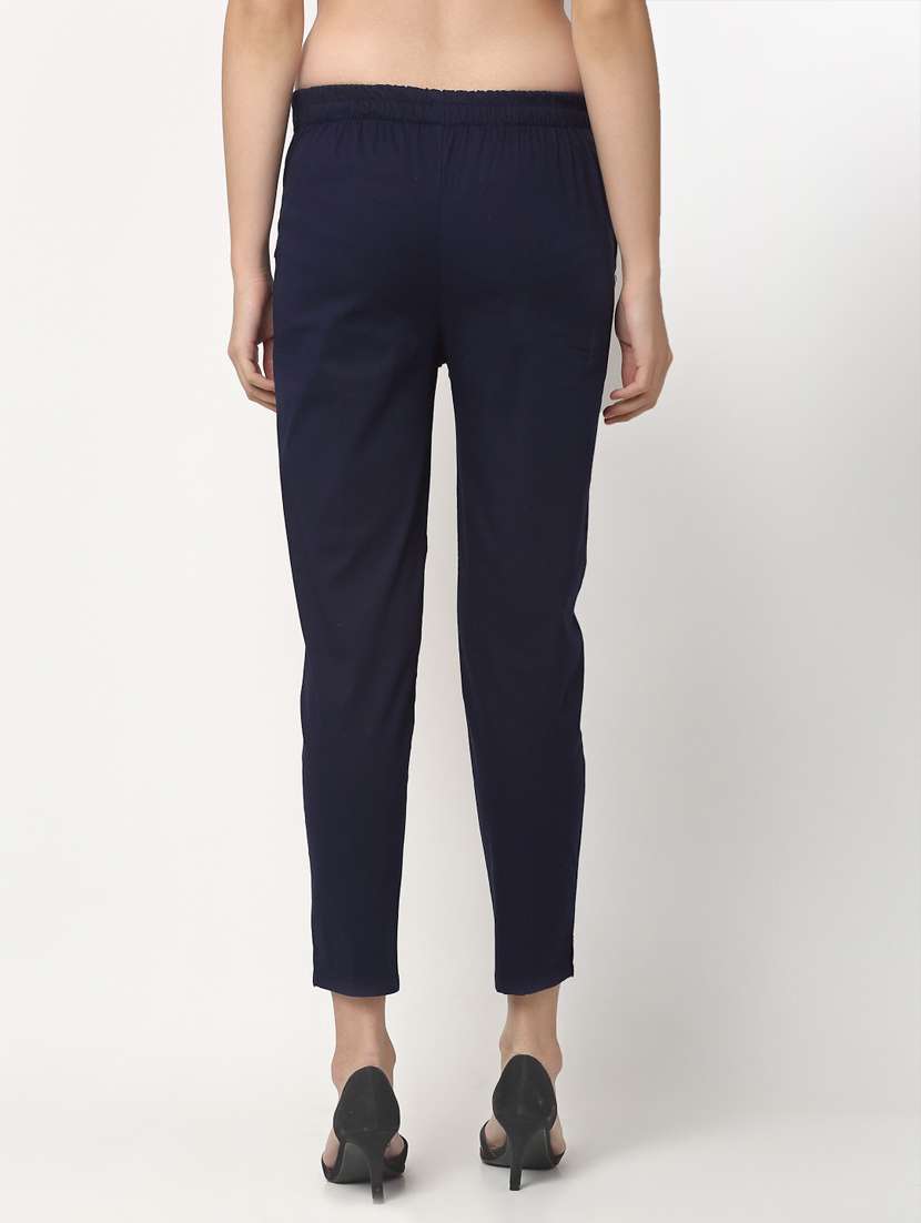 women solid pleated cigarette pants - 20301405 -  Standard Image - 2