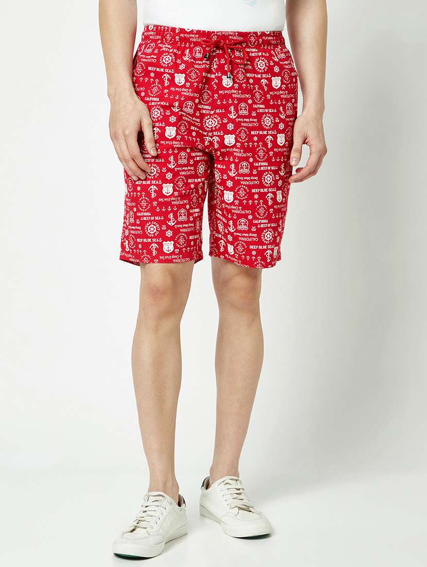 men printed mid rise chinos bermuda shorts