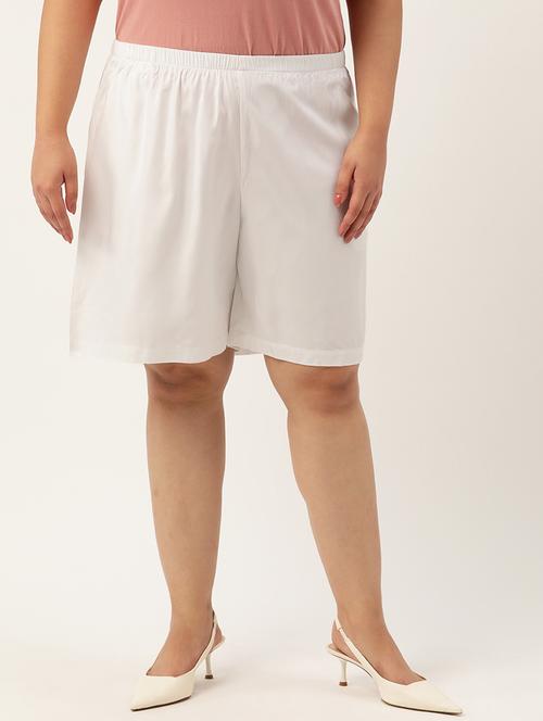white solid knee length short - 20302779 - Standard Image - 0