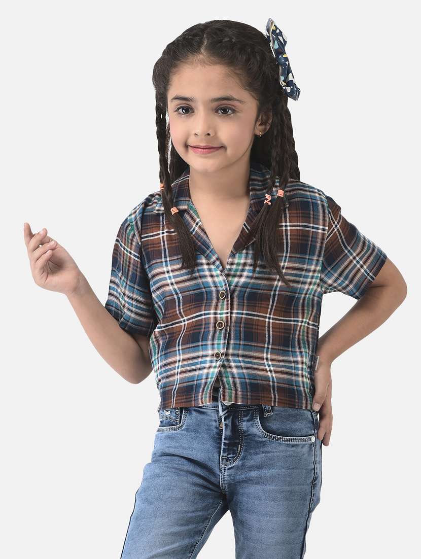 girls multi color check printed cropped shirt