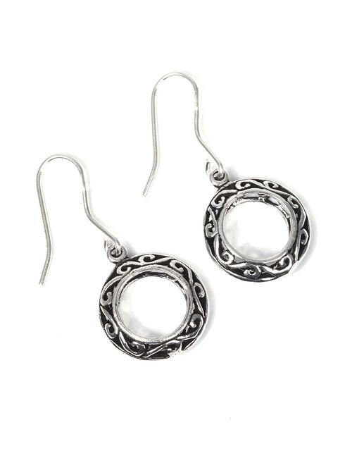 women silver hoop earrings - 20309127 -  Standard Image - 0