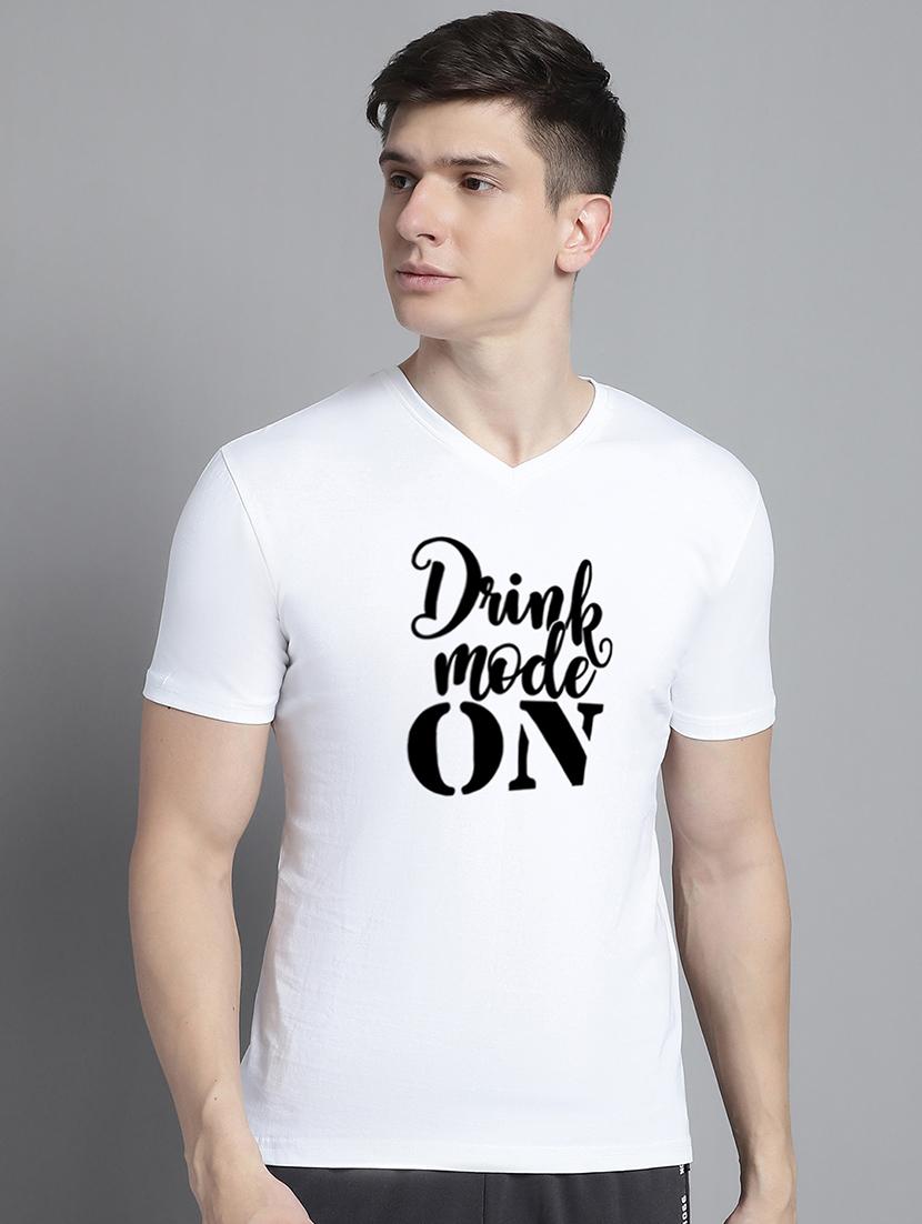 men v-neck graphic chest print t-shirt - 20312171 - Zoom Image - 0
