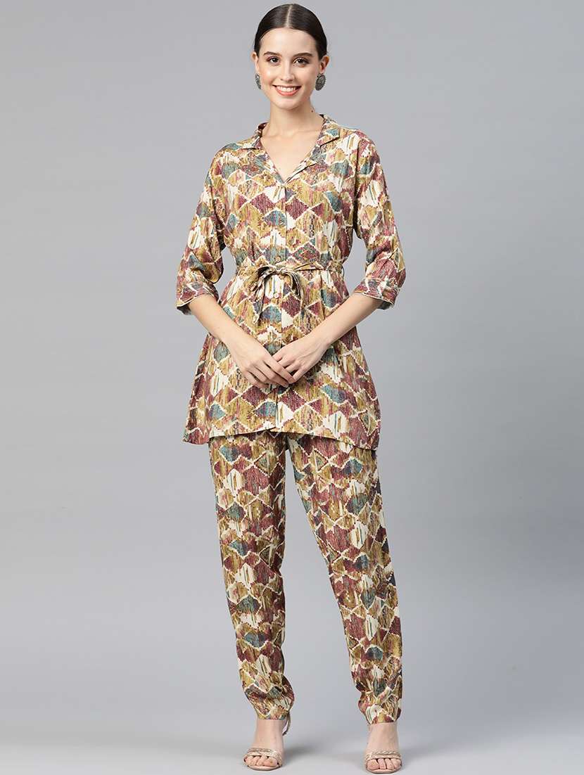 multi colored printed three quarter sleeve co-ord set