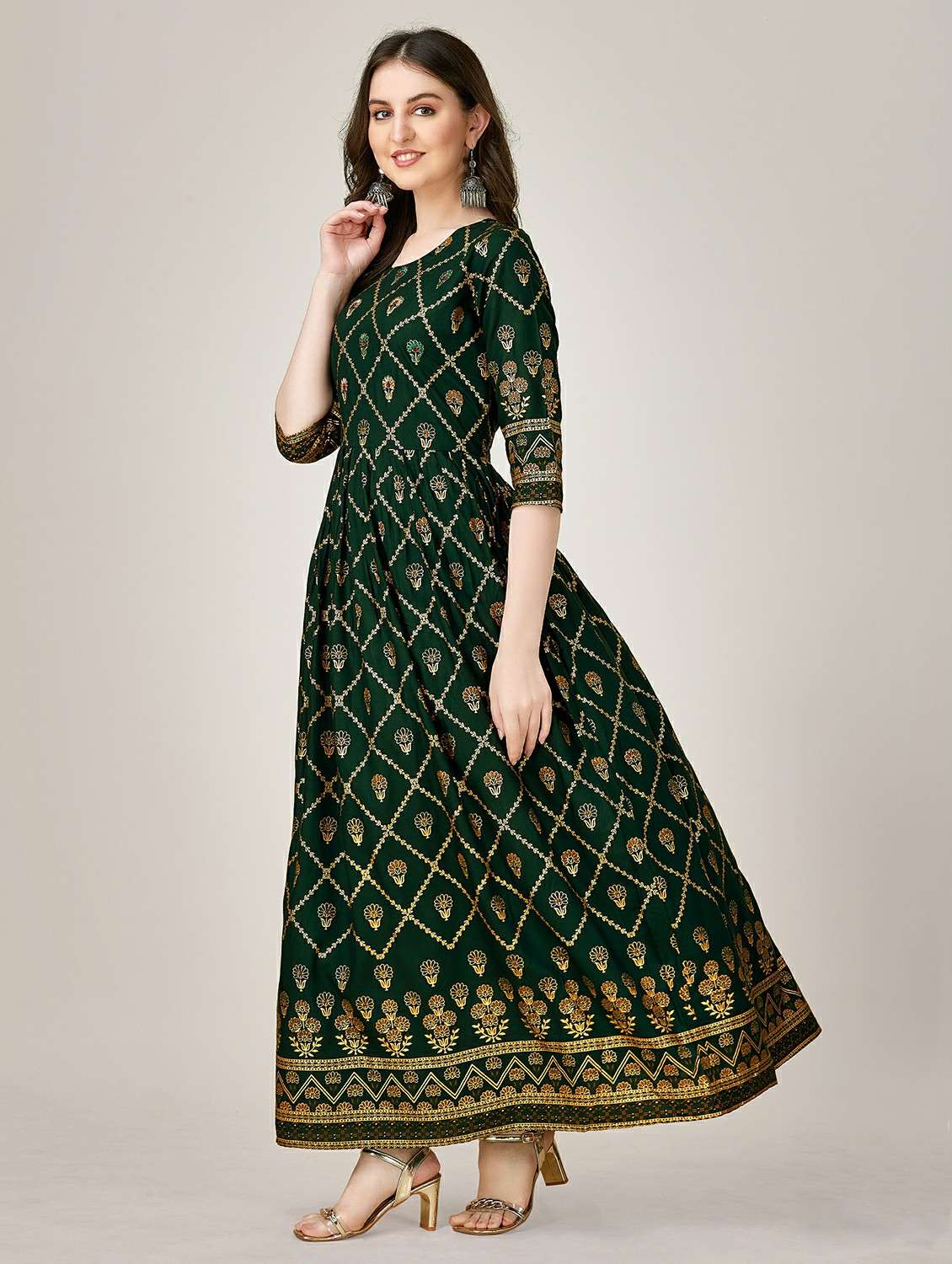 women green round neck anarkali kurta - 20317938 -  Standard Image - 2