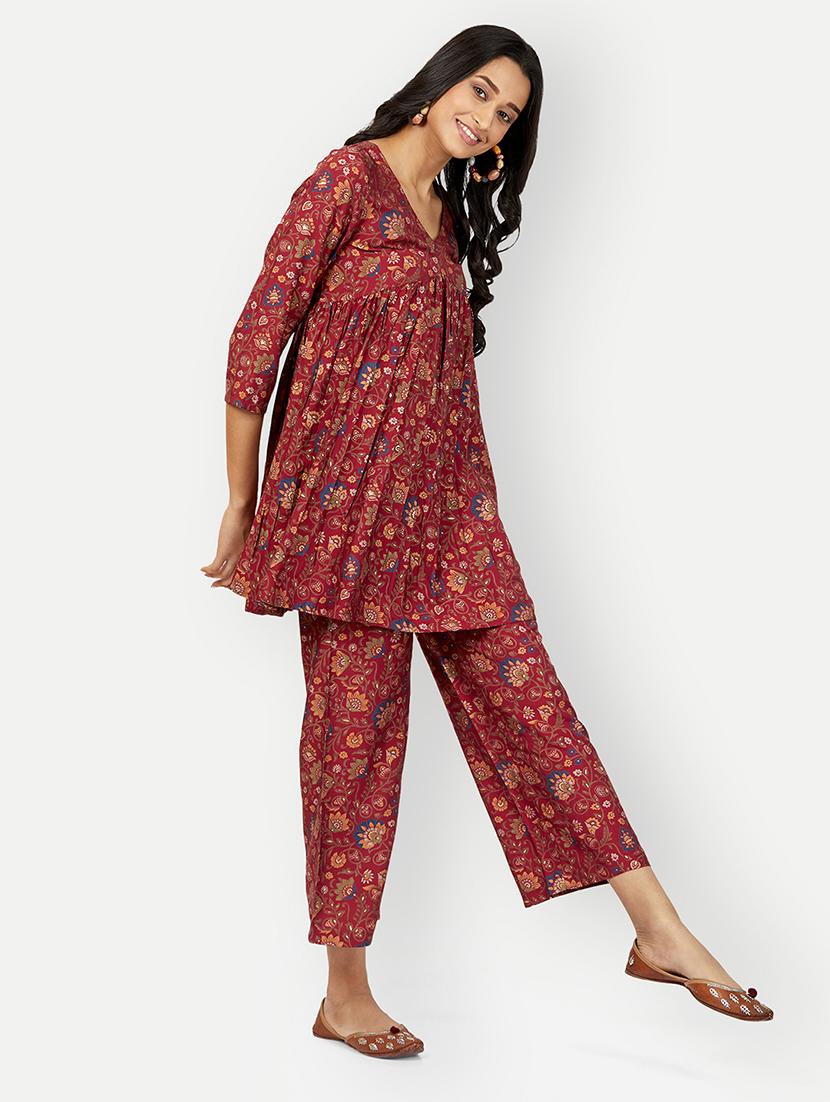 women maroon floral v-neck co-ord sets - 20318816 - Standard Image - 2