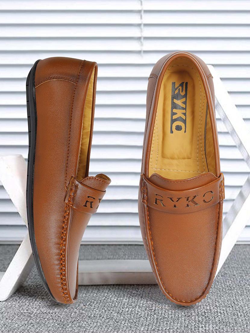 men brown slip on loafer - 20322961 - Zoom Image - 0