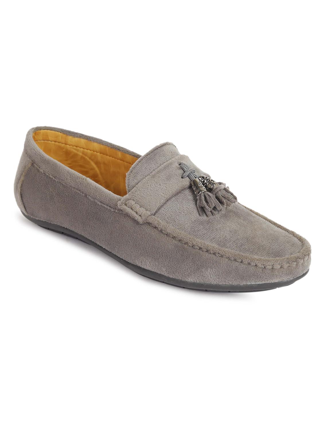 men slip on tassle detailing loafers - 20322969 - Standard Image - 2