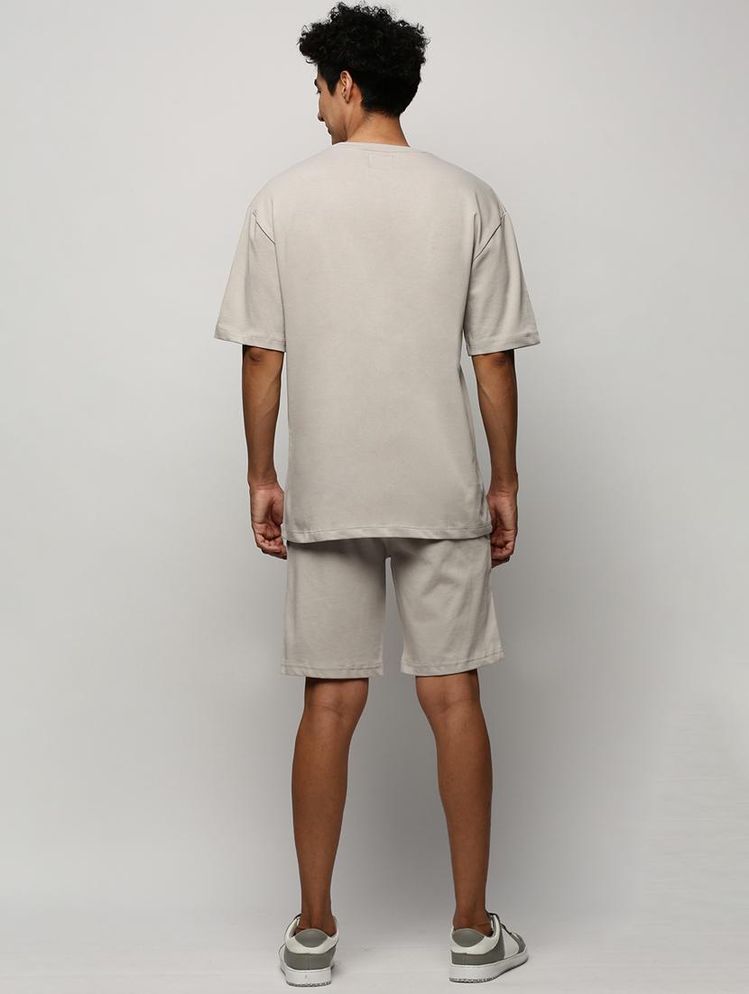men round neck shorts & t-shirt co-ord set - 20325293 - Standard Image - 2