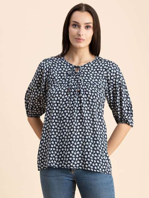 black floral regular top - 20325783 -  Standard Image - 0
