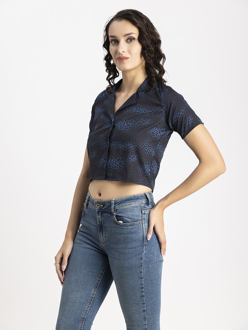 navy blue animal print crop shirt - 20325804 - Standard Image - 2