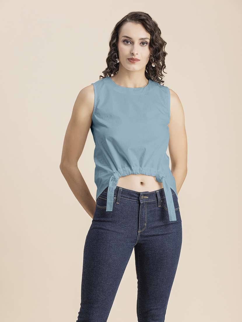 light blue solid sleeveless crop top