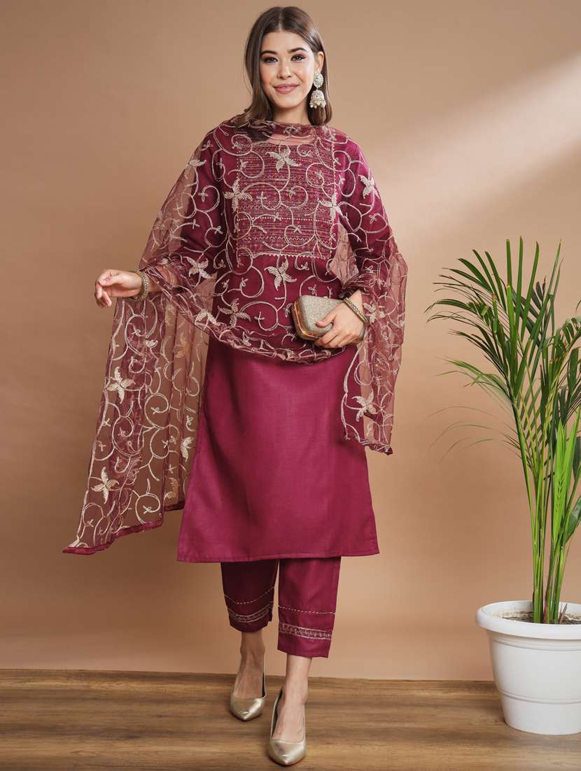 women three quarter sleeve kurta pant with dupatta set