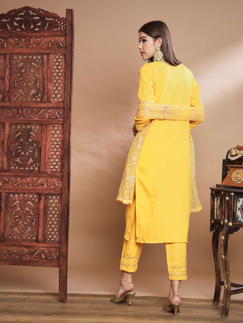 women three quarter sleeve kurta pant with dupatta set - 20329901 -  Standard Image - 2