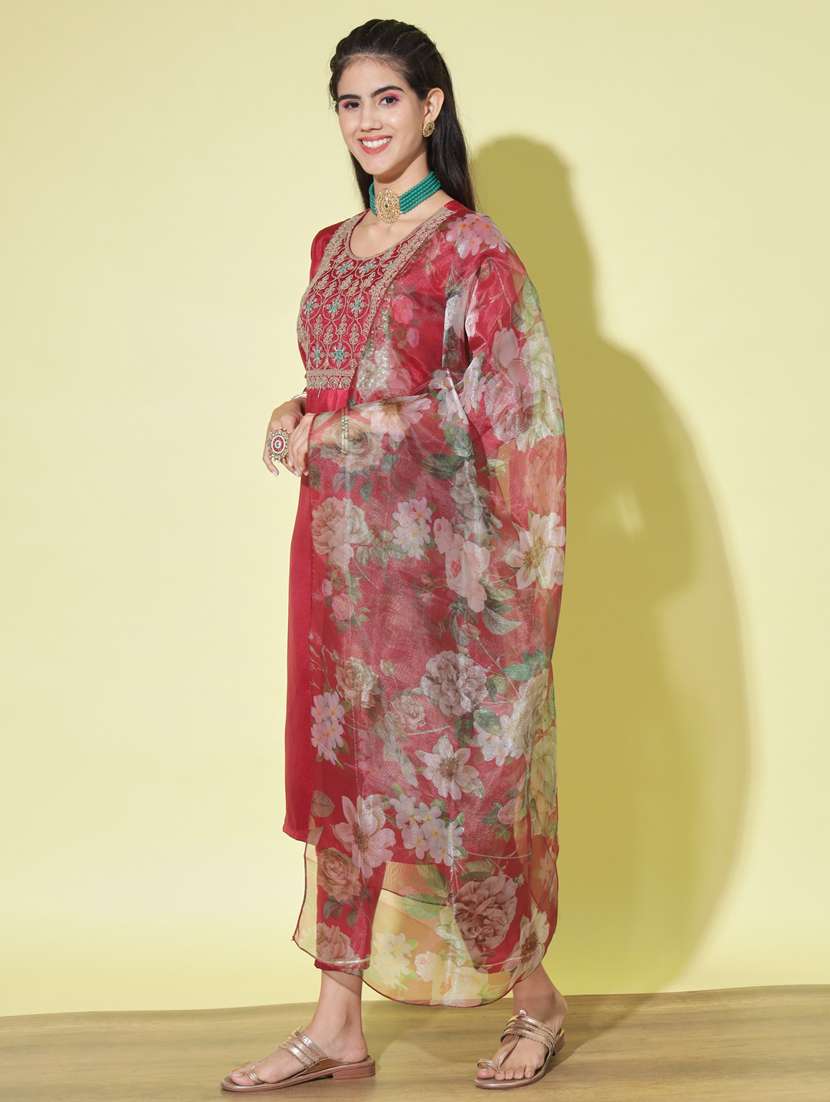 women three quarter sleeve kurta pant with dupatta set