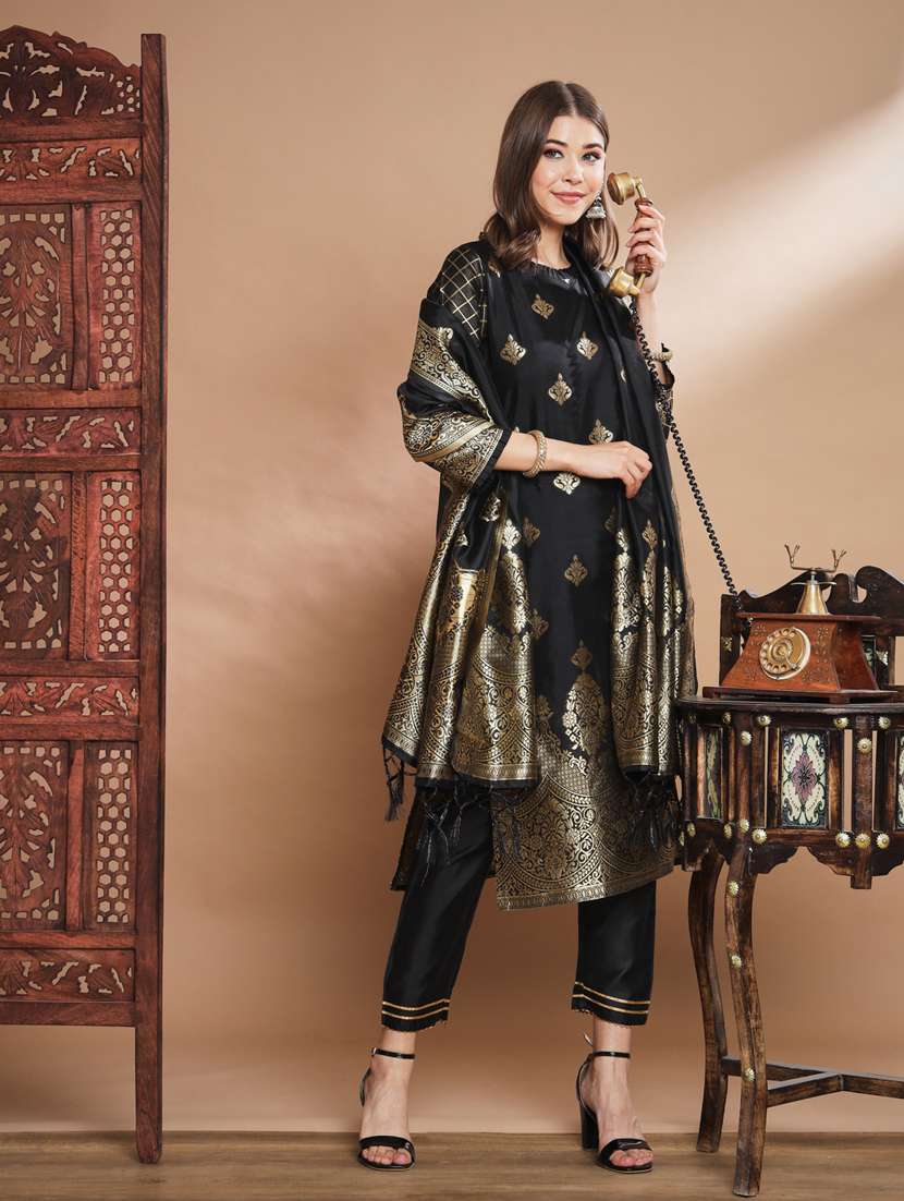 women three quarter sleeve kurta pant with dupatta set