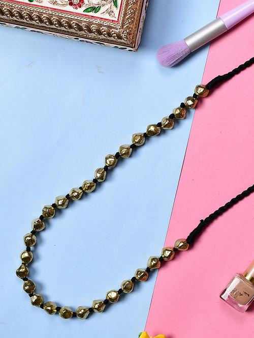 gold metal long necklace - 20331742 - Standard Image - 0